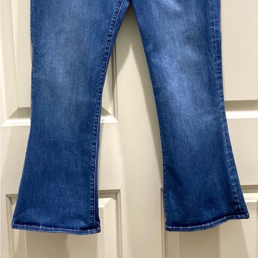 Land’s End Petite Mid Rise Curvy Boot Cut 8P Streetwear Preppy Denim Blue Jeans - Picture 3 of 11